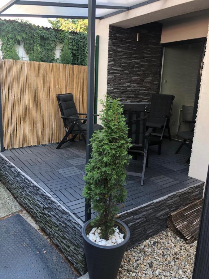 Apartman V Centre Michaloviec Nagymihály Kültér fotó