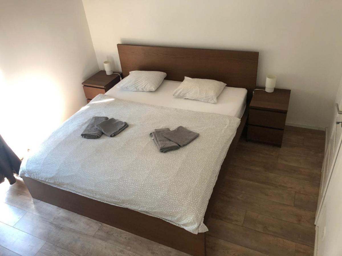 Apartman V Centre Michaloviec Nagymihály Kültér fotó