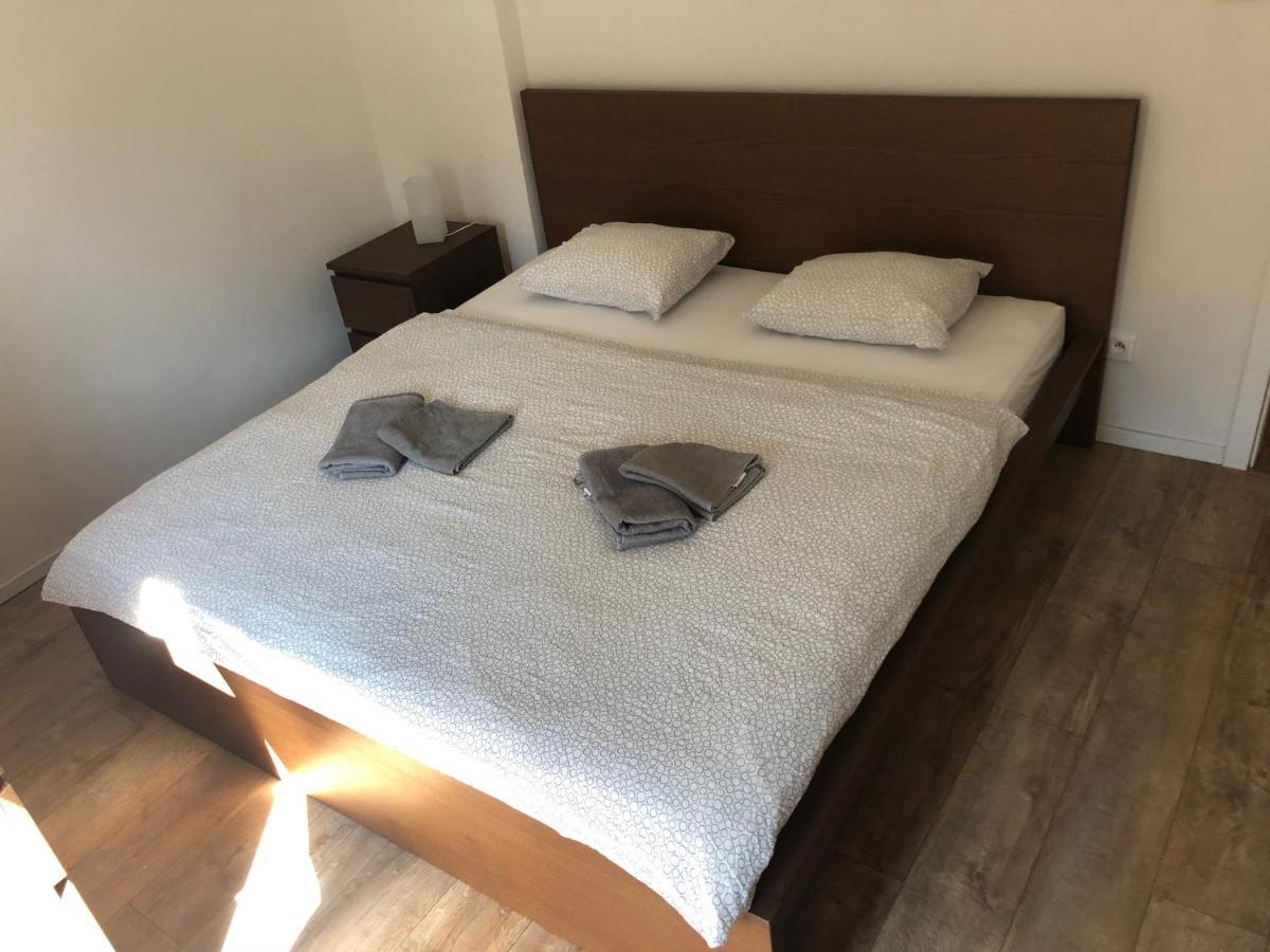 Apartman V Centre Michaloviec Nagymihály Kültér fotó
