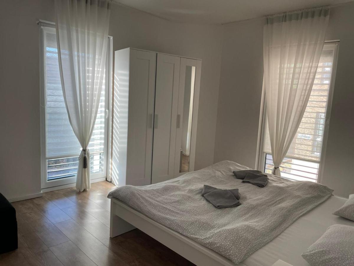 Apartman V Centre Michaloviec Nagymihály Kültér fotó