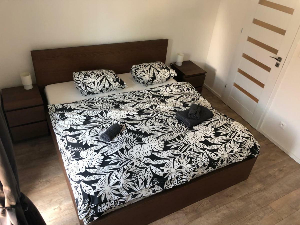 Apartman V Centre Michaloviec Nagymihály Kültér fotó