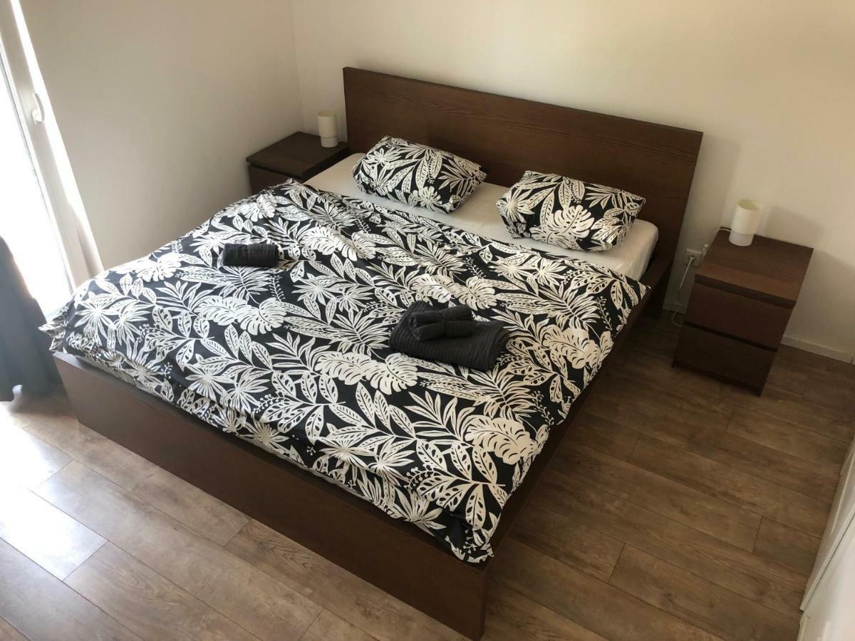 Apartman V Centre Michaloviec Nagymihály Kültér fotó